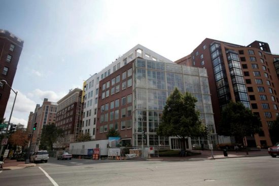 Fachada da sede do Cato Institute, em Washington DC (Foto: Divulgação / Facebook)