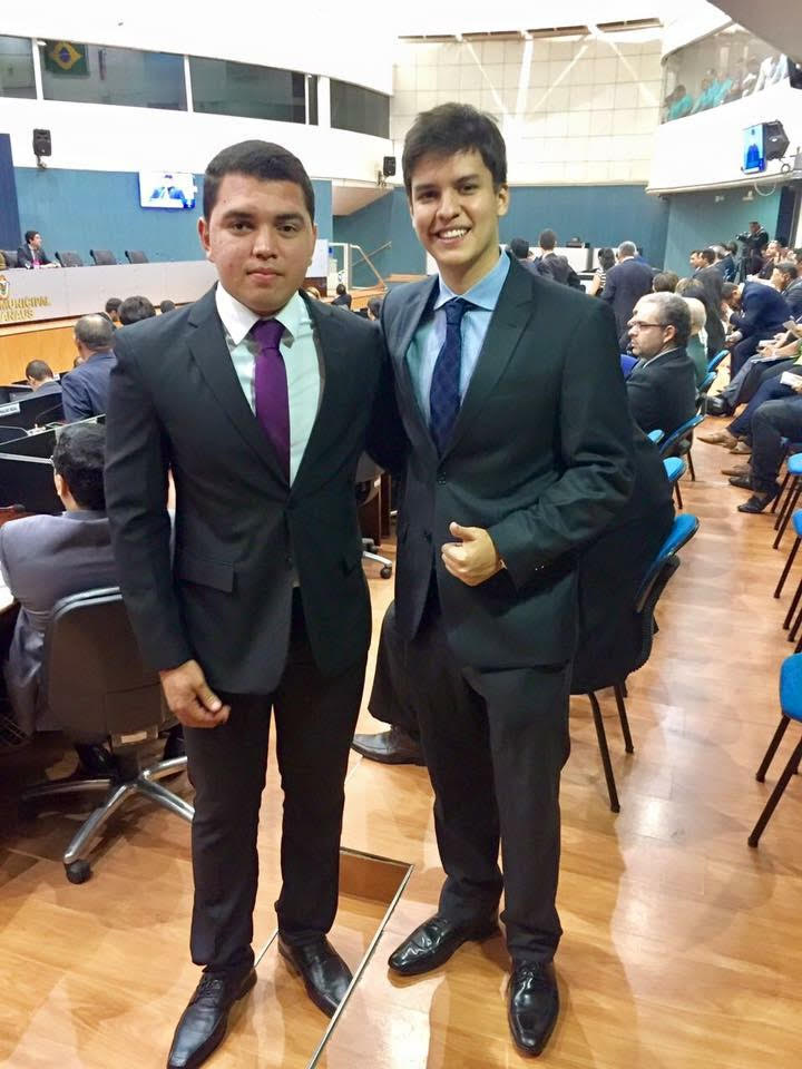 Coordenadores do SFL se organizam para esclarecer à prefeitura e aos vereadores dos benefícios do Uber. (Foto: Divulgação)