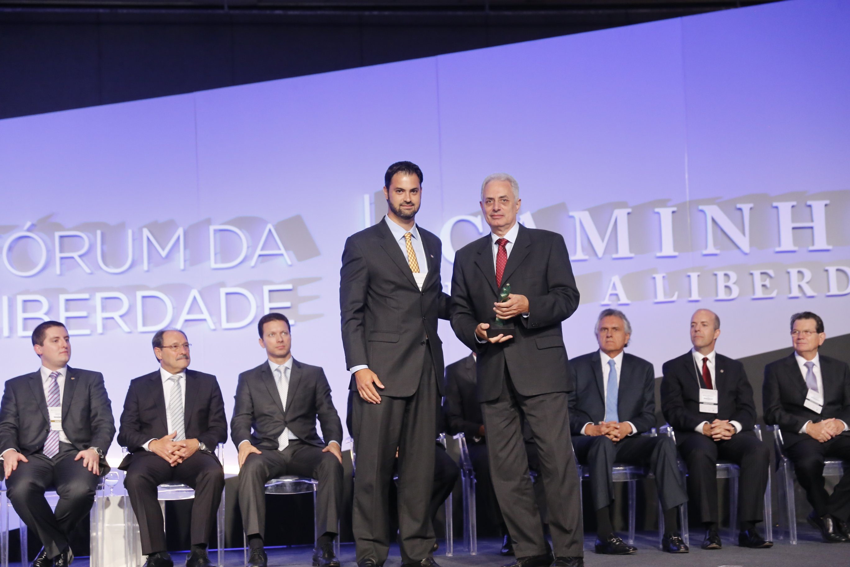 O jornalista da TV Globo William Waack já foi agraciado pelo Prêmio Liberdade de Imprensa no Fórum da Liberdade. (Foto: Agência Pública)