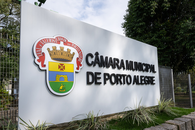 Fachada da Câmara Municipal de Porto Alegre. Palácio Aloísio Filho.