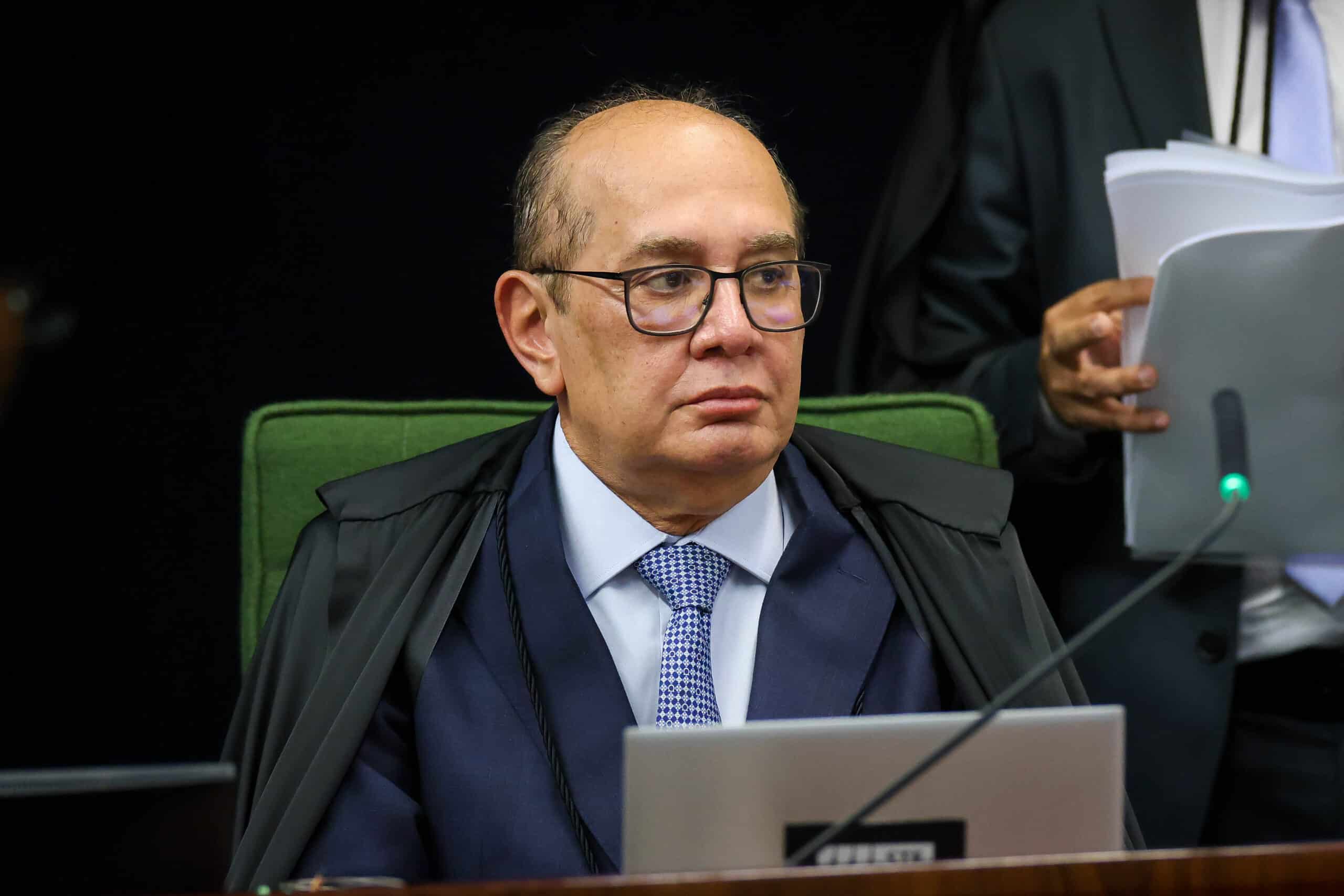 Ministro Gilmar Mendes durante sessão da segunda turma