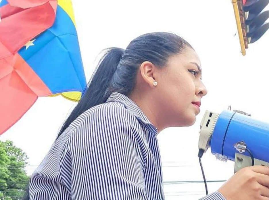 Maria Oropeza - LOLA