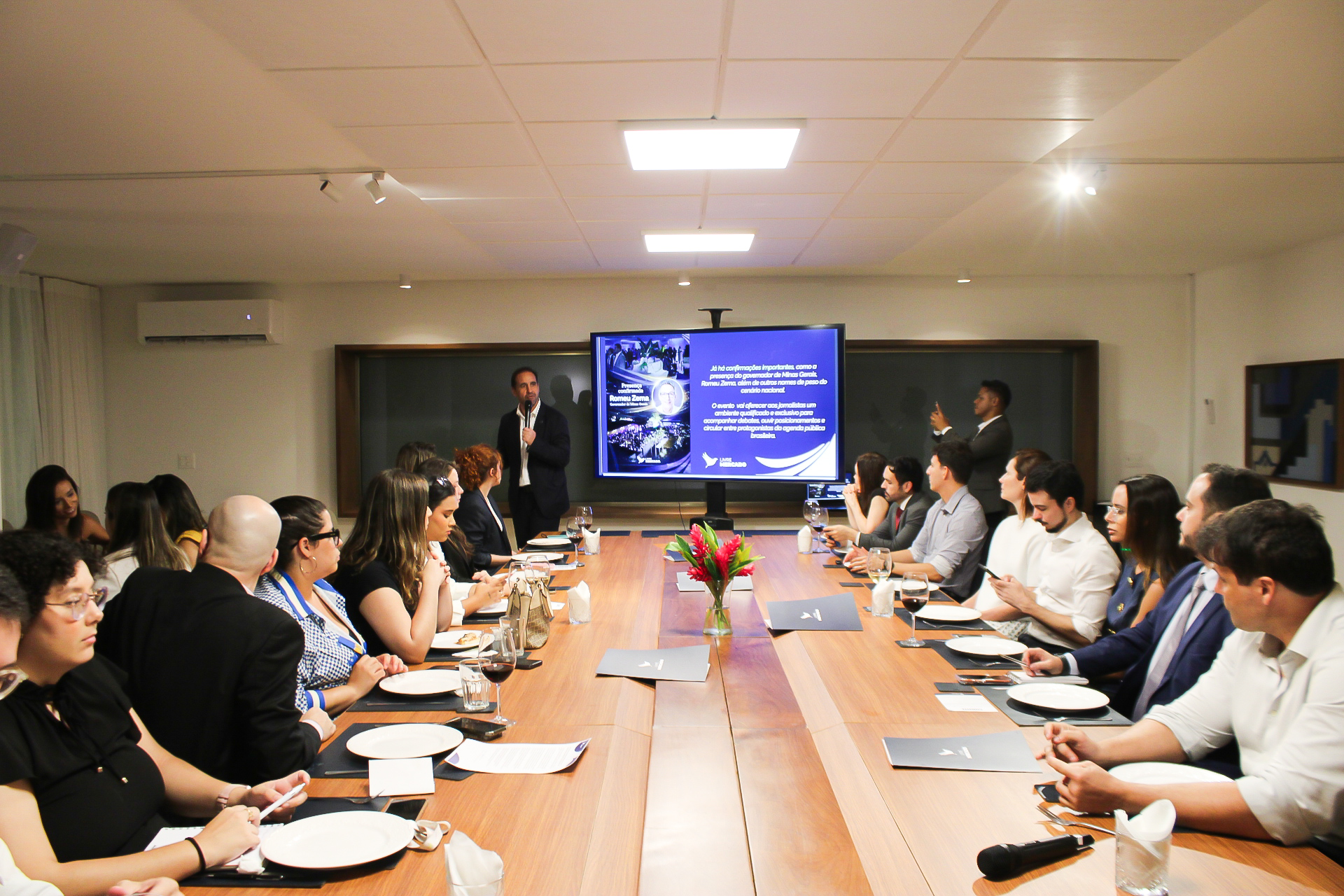 Jornalistas participam de jantar da Frente Parlamentar pelo Livre Mercado