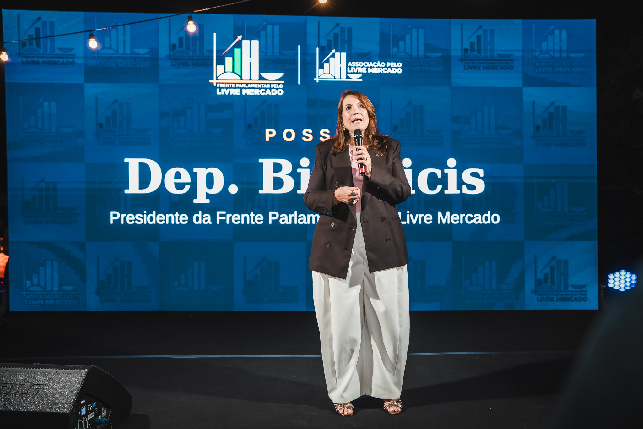 Bia Kicis é a nova presidente da Frente Parlamentar pelo Livre Mercado